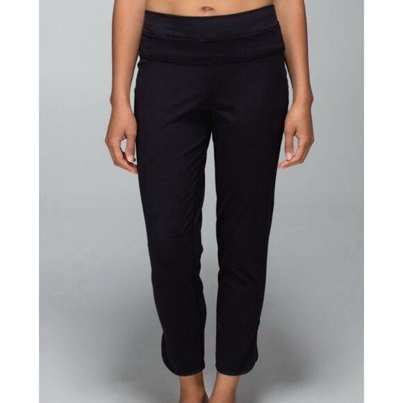 Lululemon Straight To Class Pant in *Full-On-Luon
Black Size 6 / NWOT - Picture 1 of 9